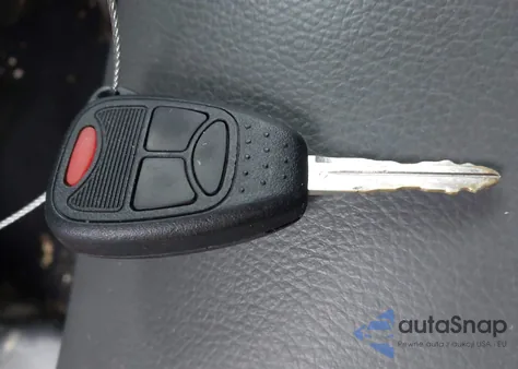 2008 Dodge Dakota Laramie z USA, uszkodzony, nr VIN 1D7HW58N88S613097